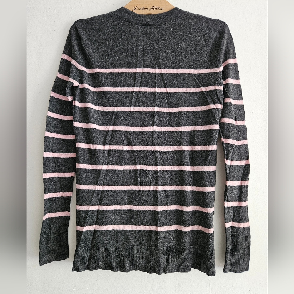 Ann Taylor Loft Women's Grey and Pink Button Up Cardigan Size Small - Picture 3 of 4